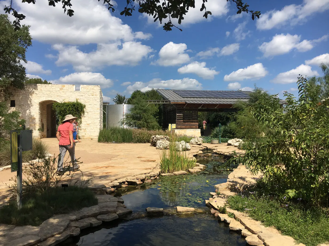 photo of UT LBJ Wildflower Center Pavilion