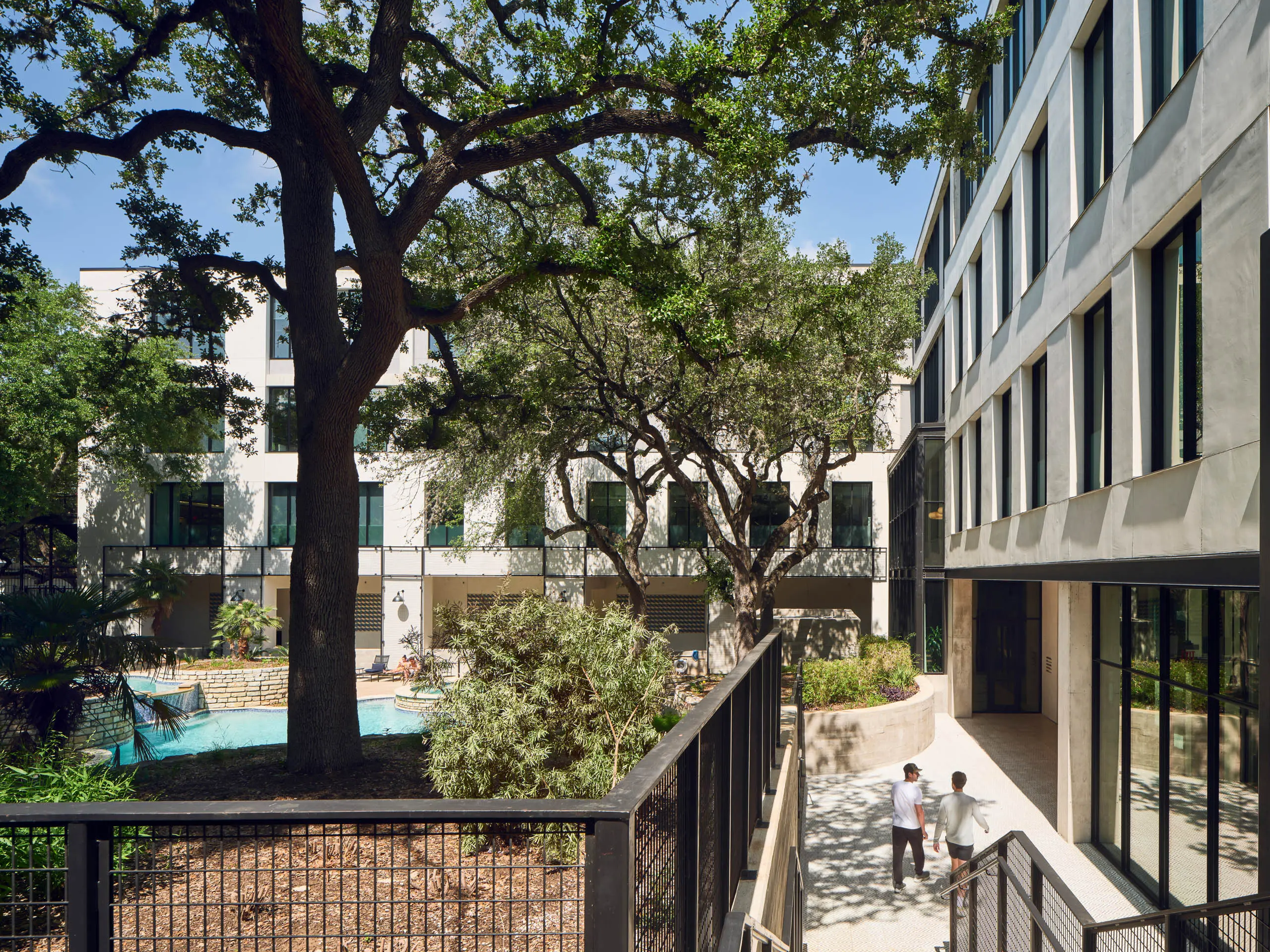 1221 South Congress