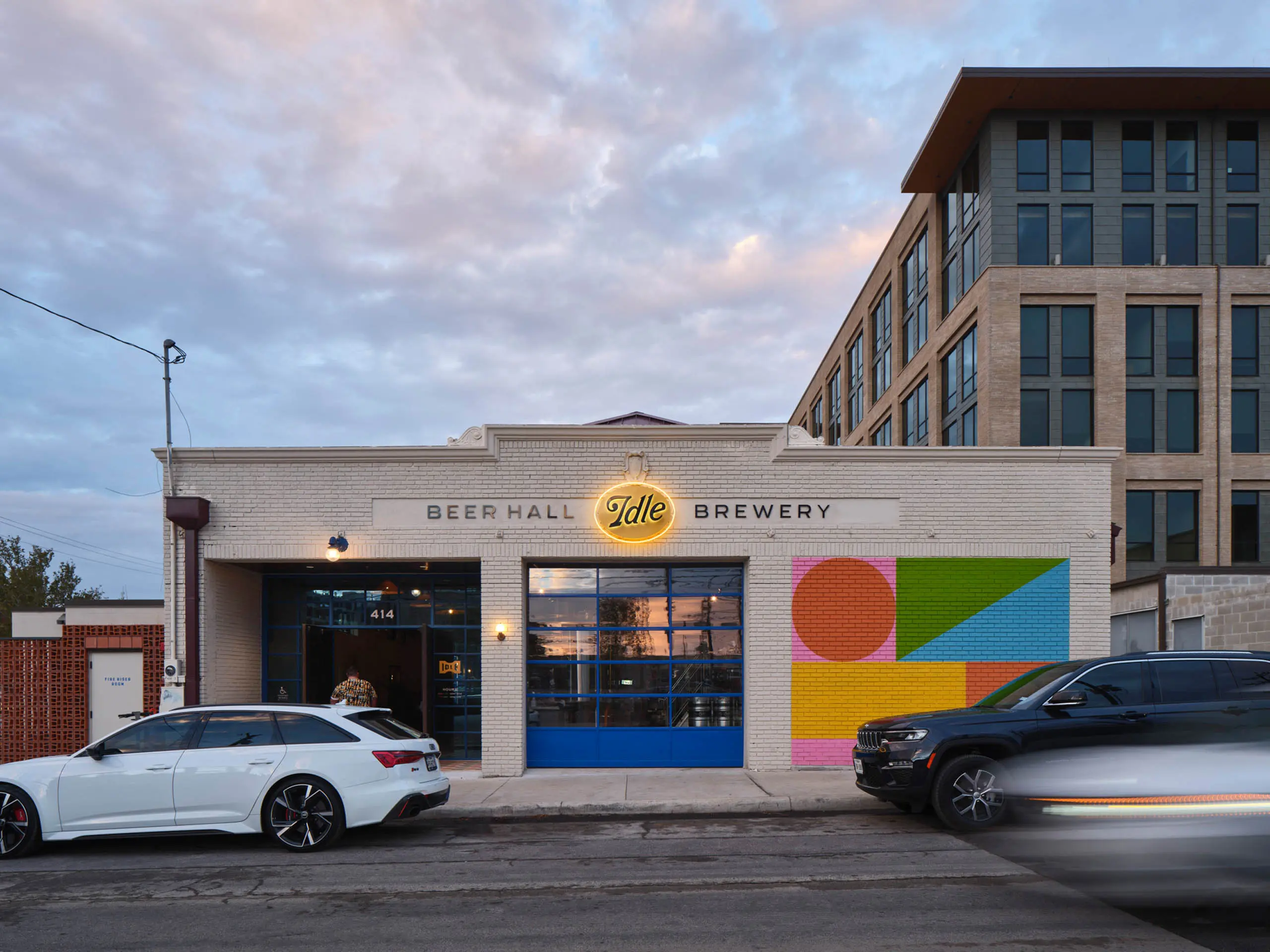 Idle Beer Hall & Brewery
