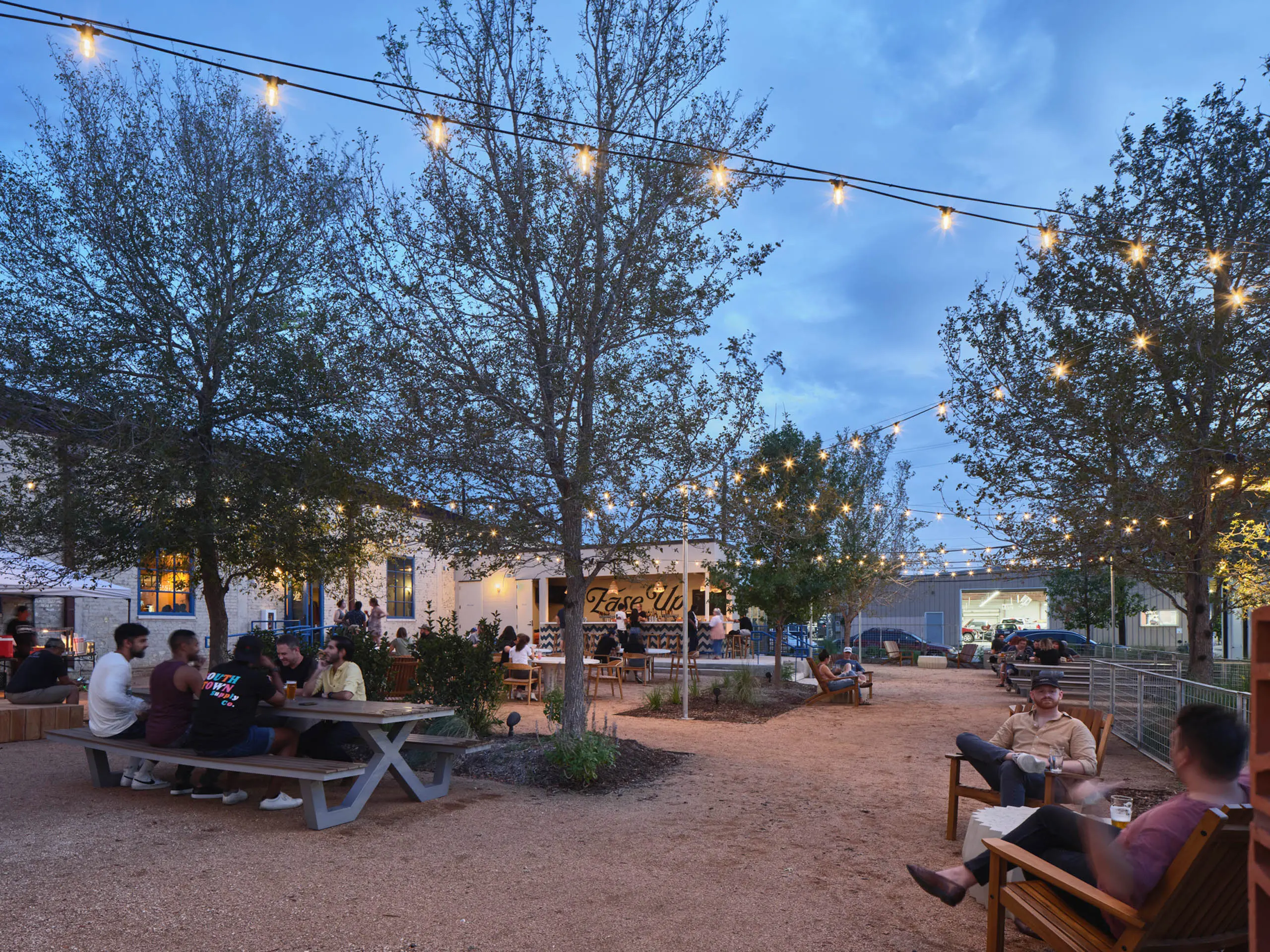 Idle Beer Hall & Brewery
