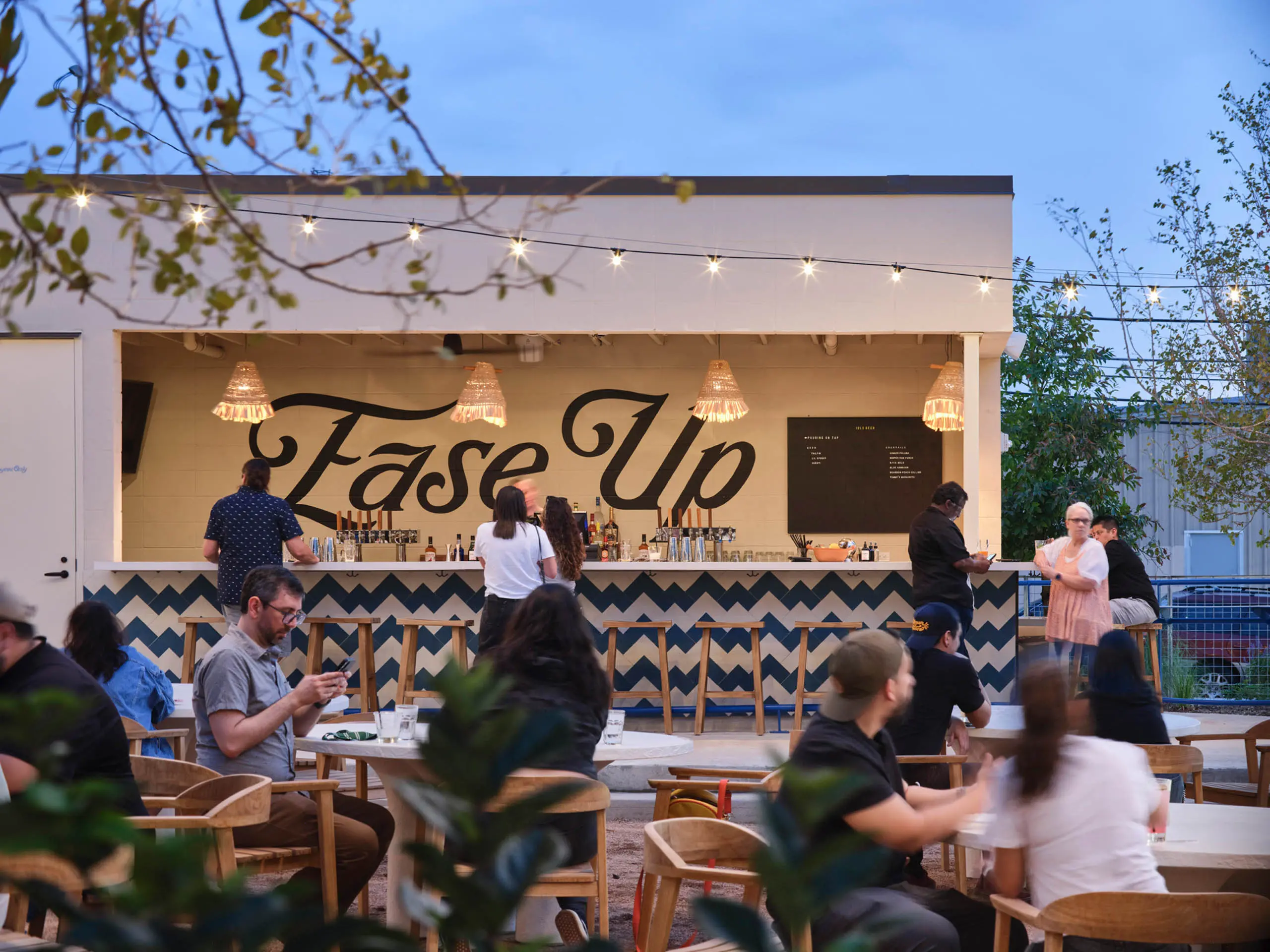 Idle Beer Hall & Brewery