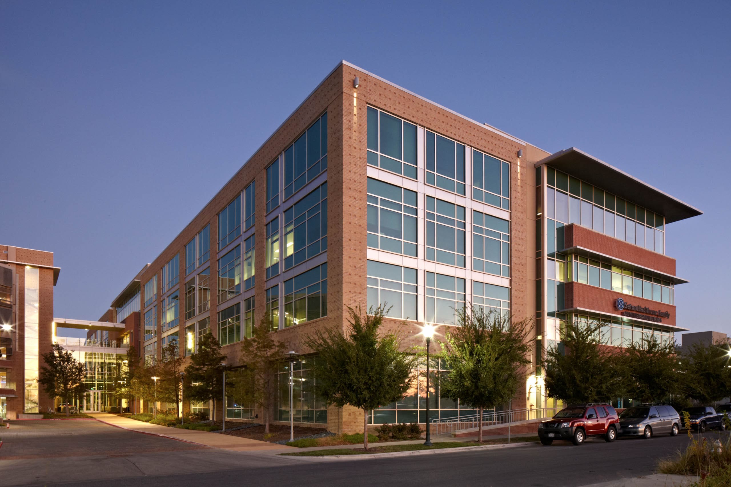 Ascension Seton - Texas Administration Offices | Studio8 Architects